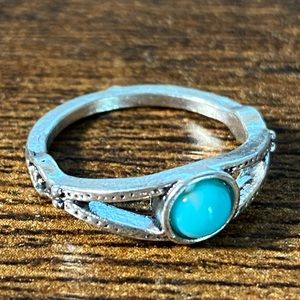 Boho Dainty Turquoise & Stainless Steel Women’s Ring Size 5